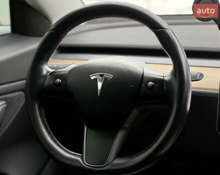 Білий Тесла Модель 3, об'ємом двигуна 0 л та пробігом 165 тис. км за 16500 $, фото 9 на Automoto.ua