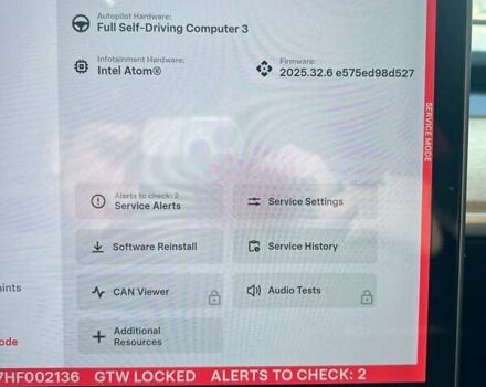 Белый Тесла Модель 3, объемом двигателя 0 л и пробегом 165 тыс. км за 16200 $, фото 12 на Automoto.ua