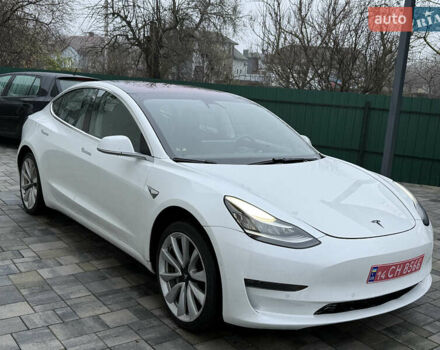 Білий Тесла Модель 3, об'ємом двигуна 0 л та пробігом 247 тис. км за 13999 $, фото 6 на Automoto.ua
