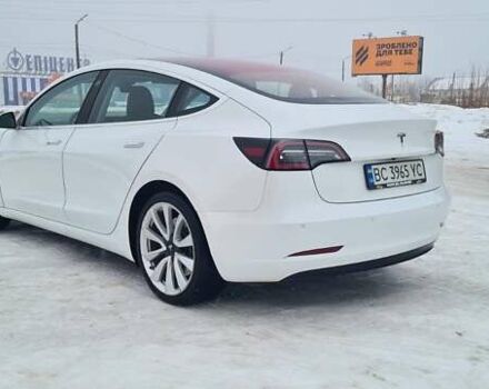 Белый Тесла Модель 3, объемом двигателя 0 л и пробегом 190 тыс. км за 13450 $, фото 17 на Automoto.ua