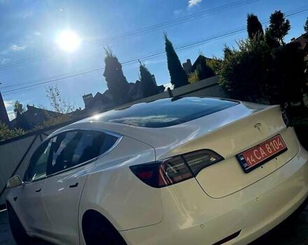 Тесла Модель 3 2017 в Львове на Automoto.ua Белый Тесла Модель 3, объемом двигателя 0 л и пробегом 199 тыс. км за 15999 $, фото 11 на Automoto.ua