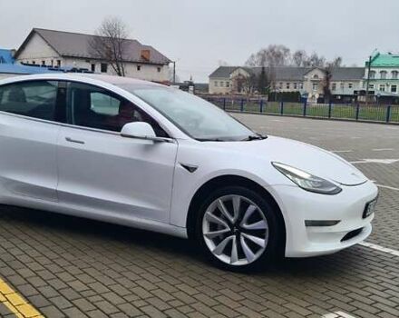 Белый Тесла Модель 3, объемом двигателя 0 л и пробегом 247 тыс. км за 13950 $, фото 6 на Automoto.ua