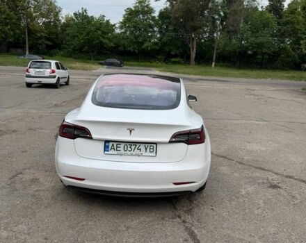 Білий Тесла Модель 3, об'ємом двигуна 0 л та пробігом 148 тис. км за 14900 $, фото 3 на Automoto.ua