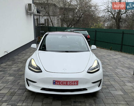 Білий Тесла Модель 3, об'ємом двигуна 0 л та пробігом 247 тис. км за 13999 $, фото 2 на Automoto.ua