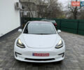Білий Тесла Модель 3, об'ємом двигуна 0 л та пробігом 247 тис. км за 13999 $, фото 2 на Automoto.ua