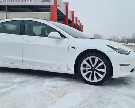 Белый Тесла Модель 3, объемом двигателя 0 л и пробегом 190 тыс. км за 13450 $, фото 12 на Automoto.ua