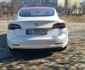Белый Тесла Модель 3, объемом двигателя 0 л и пробегом 220 тыс. км за 13750 $, фото 14 на Automoto.ua