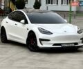 Белый Тесла Модель 3, объемом двигателя 0 л и пробегом 86 тыс. км за 19999 $, фото 1 на Automoto.ua