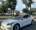 Белый Тесла Модель 3, объемом двигателя 0 л и пробегом 181 тыс. км за 17000 $, фото 2 на Automoto.ua
