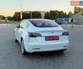 Белый Тесла Модель 3, объемом двигателя 0 л и пробегом 255 тыс. км за 13400 $, фото 10 на Automoto.ua
