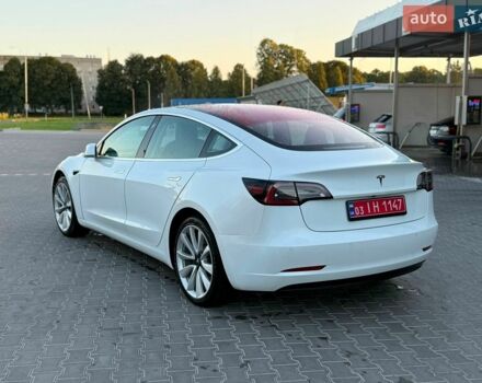 Белый Тесла Модель 3, объемом двигателя 0 л и пробегом 255 тыс. км за 13400 $, фото 8 на Automoto.ua