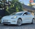 Белый Тесла Модель 3, объемом двигателя 0 л и пробегом 145 тыс. км за 16600 $, фото 3 на Automoto.ua
