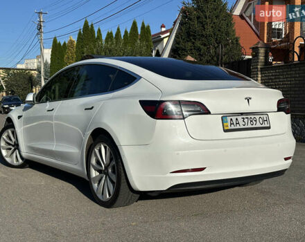 Білий Тесла Модель 3, об'ємом двигуна 0 л та пробігом 94 тис. км за 16800 $, фото 10 на Automoto.ua