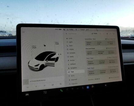 Белый Тесла Модель 3, объемом двигателя 0 л и пробегом 35 тыс. км за 5700 $, фото 8 на Automoto.ua