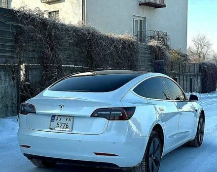 Білий Тесла Модель 3, об'ємом двигуна 0 л та пробігом 101 тис. км за 15700 $, фото 4 на Automoto.ua