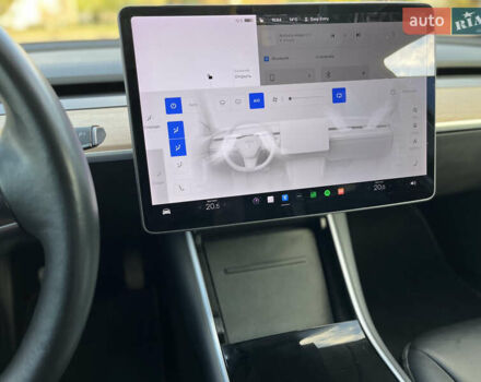 Белый Тесла Модель 3, объемом двигателя 0 л и пробегом 78 тыс. км за 27300 $, фото 9 на Automoto.ua