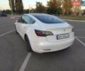 Белый Тесла Модель 3, объемом двигателя 0 л и пробегом 121 тыс. км за 18800 $, фото 2 на Automoto.ua