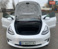 Тесла Модель 3 2018 у Києві на Automoto.ua Білий Тесла Модель 3, об'ємом двигуна 0 л та пробігом 65 тис. км за 15300 $, фото 27 на Automoto.ua