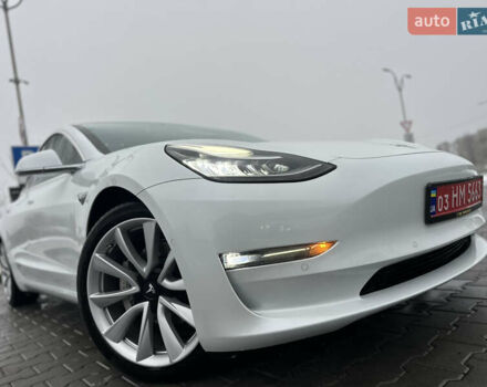 Білий Тесла Модель 3, об'ємом двигуна 0 л та пробігом 118 тис. км за 14999 $, фото 46 на Automoto.ua