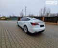 Белый Тесла Модель 3, объемом двигателя 0 л и пробегом 50 тыс. км за 26500 $, фото 4 на Automoto.ua