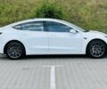 Белый Тесла Модель 3, объемом двигателя 0 л и пробегом 76 тыс. км за 12400 $, фото 3 на Automoto.ua