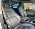Білий Тесла Модель 3, об'ємом двигуна 0 л та пробігом 106 тис. км за 17000 $, фото 22 на Automoto.ua