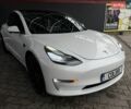 Білий Тесла Модель 3, об'ємом двигуна 0 л та пробігом 157 тис. км за 18500 $, фото 3 на Automoto.ua