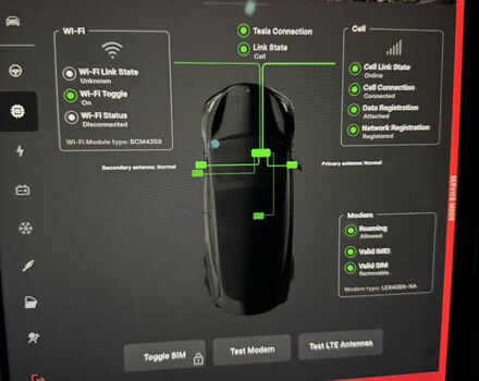 Белый Тесла Модель 3, объемом двигателя 0 л и пробегом 123 тыс. км за 16595 $, фото 24 на Automoto.ua