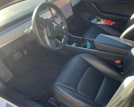 Білий Тесла Модель 3, об'ємом двигуна 0 л та пробігом 121 тис. км за 17500 $, фото 6 на Automoto.ua