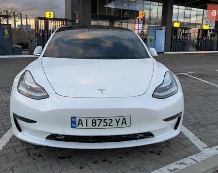 Білий Тесла Модель 3, об'ємом двигуна 0 л та пробігом 143 тис. км за 16700 $, фото 9 на Automoto.ua