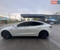 Белый Тесла Модель 3, объемом двигателя 0 л и пробегом 90 тыс. км за 17300 $, фото 2 на Automoto.ua
