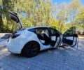 Білий Тесла Модель 3, об'ємом двигуна 0 л та пробігом 233 тис. км за 16800 $, фото 49 на Automoto.ua