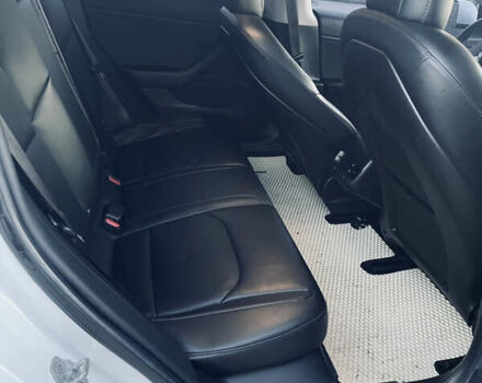 Білий Тесла Модель 3, об'ємом двигуна 0 л та пробігом 172 тис. км за 16500 $, фото 14 на Automoto.ua