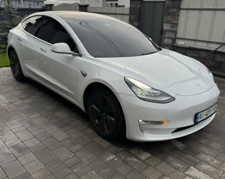 Білий Тесла Модель 3, об'ємом двигуна 0 л та пробігом 97 тис. км за 18400 $, фото 4 на Automoto.ua