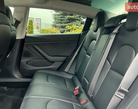 Белый Тесла Модель 3, объемом двигателя 0 л и пробегом 116 тыс. км за 17650 $, фото 18 на Automoto.ua