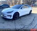 Белый Тесла Модель 3, объемом двигателя 0.24 л и пробегом 170 тыс. км за 17000 $, фото 1 на Automoto.ua