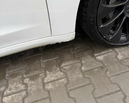 Білий Тесла Модель 3, об'ємом двигуна 0 л та пробігом 144 тис. км за 15500 $, фото 6 на Automoto.ua