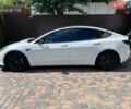 Білий Тесла Модель 3, об'ємом двигуна 0 л та пробігом 126 тис. км за 15500 $, фото 9 на Automoto.ua