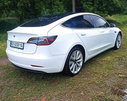 Білий Тесла Модель 3, об'ємом двигуна 0 л та пробігом 119 тис. км за 15250 $, фото 13 на Automoto.ua