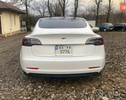 Белый Тесла Модель 3, объемом двигателя 0 л и пробегом 100 тыс. км за 15200 $, фото 8 на Automoto.ua