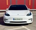 Білий Тесла Модель 3, об'ємом двигуна 0 л та пробігом 150 тис. км за 17489 $, фото 1 на Automoto.ua