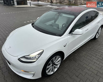 Білий Тесла Модель 3, об'ємом двигуна 0 л та пробігом 118 тис. км за 14999 $, фото 25 на Automoto.ua