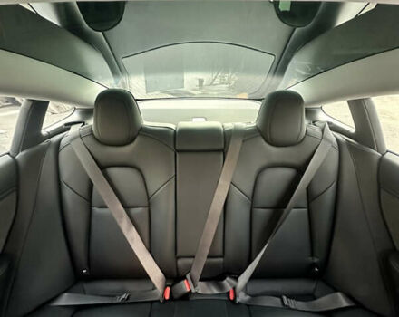 Белый Тесла Модель 3, объемом двигателя 0 л и пробегом 58 тыс. км за 18000 $, фото 12 на Automoto.ua