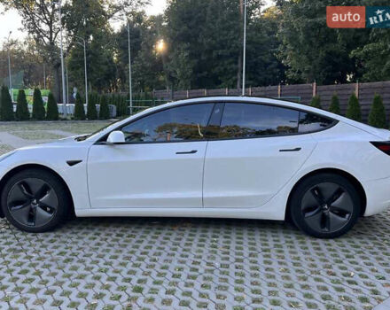 Білий Тесла Модель 3, об'ємом двигуна 0 л та пробігом 89 тис. км за 15000 $, фото 8 на Automoto.ua
