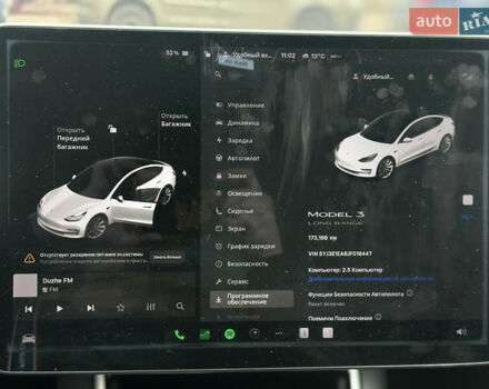 Тесла Модель 3 2018 у Львові на Automoto.ua Білий Тесла Модель 3, об'ємом двигуна 0 л та пробігом 173 тис. км за 15300 $, фото 7 на Automoto.ua
