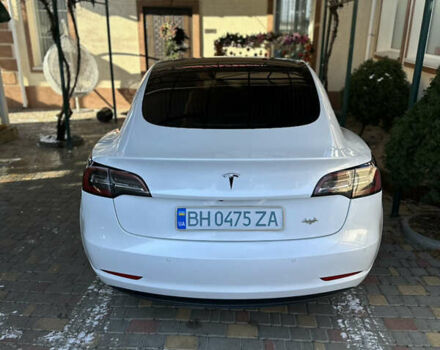 Белый Тесла Модель 3, объемом двигателя 0 л и пробегом 91 тыс. км за 17000 $, фото 7 на Automoto.ua