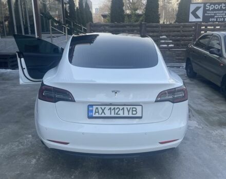 Белый Тесла Модель 3, объемом двигателя 0 л и пробегом 201 тыс. км за 14500 $, фото 1 на Automoto.ua
