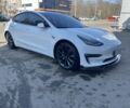 Білий Тесла Модель 3, об'ємом двигуна 0 л та пробігом 170 тис. км за 17000 $, фото 1 на Automoto.ua
