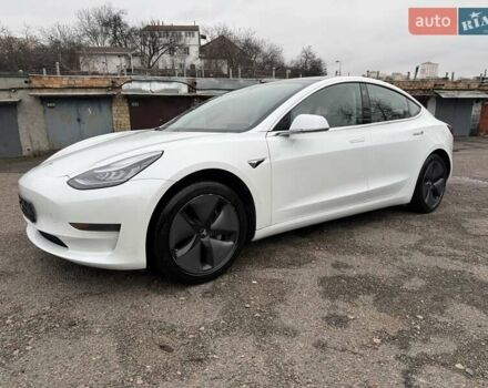 Білий Тесла Модель 3, об'ємом двигуна 0 л та пробігом 93 тис. км за 15800 $, фото 27 на Automoto.ua