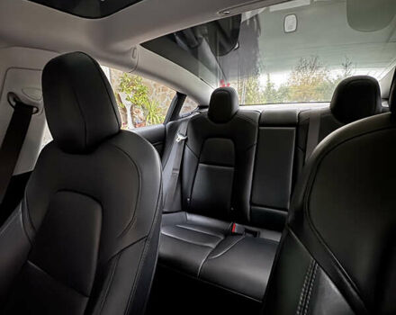 Белый Тесла Модель 3, объемом двигателя 0 л и пробегом 123 тыс. км за 16900 $, фото 20 на Automoto.ua